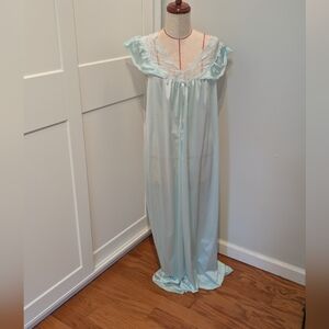 Vintage Lorraine Size M Aqua Blue Lingerie Nightie Nylon